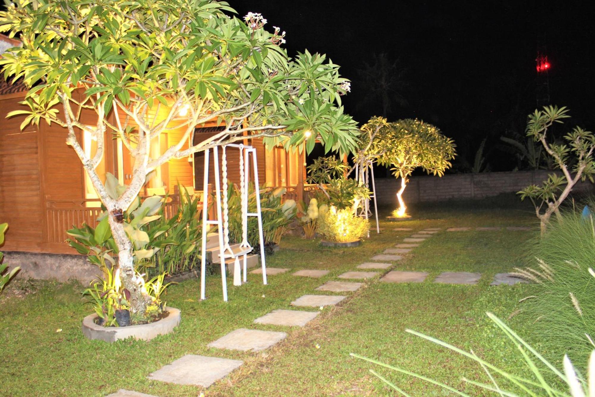 Green Village Jungle Resort Batununggul Exterior foto